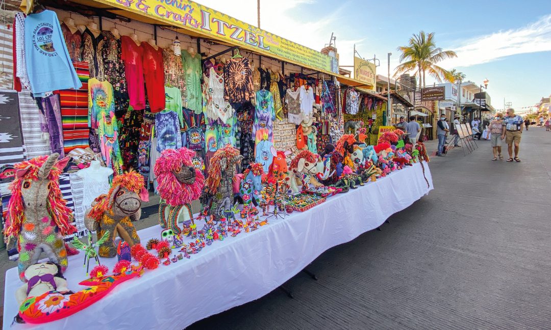 Viva La Plaza, an insight into Cabo’s vibrant lifestyle