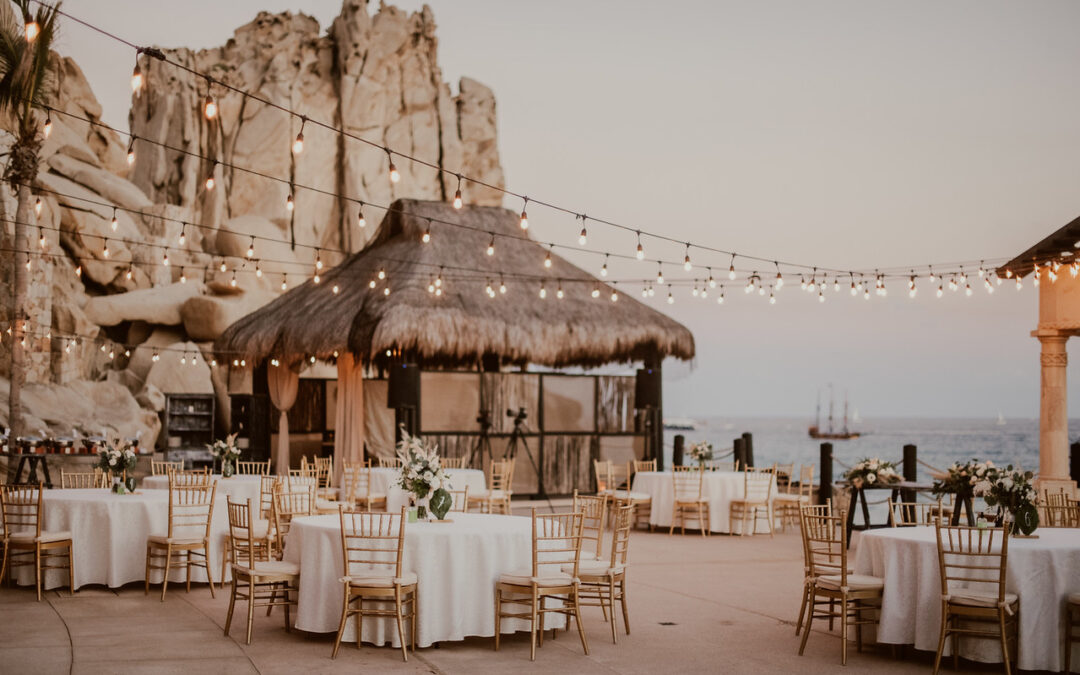 Top 3 Reasons to plan a Destination Wedding in Los Cabos
